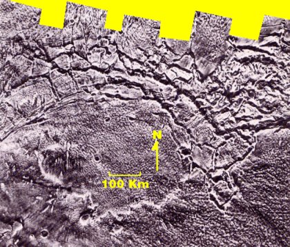 [Foto: Topografia di Noctis Labyrinthus]